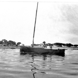 Small boat on The Coorong opposite Loveday Bay