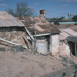 Miner's cottage at Andamooka.