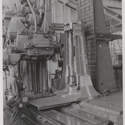 Milling a Cordite press main frame.