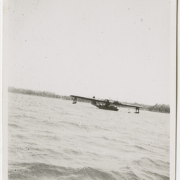 Colin James Ellis, World War II photograph album, Darwin.