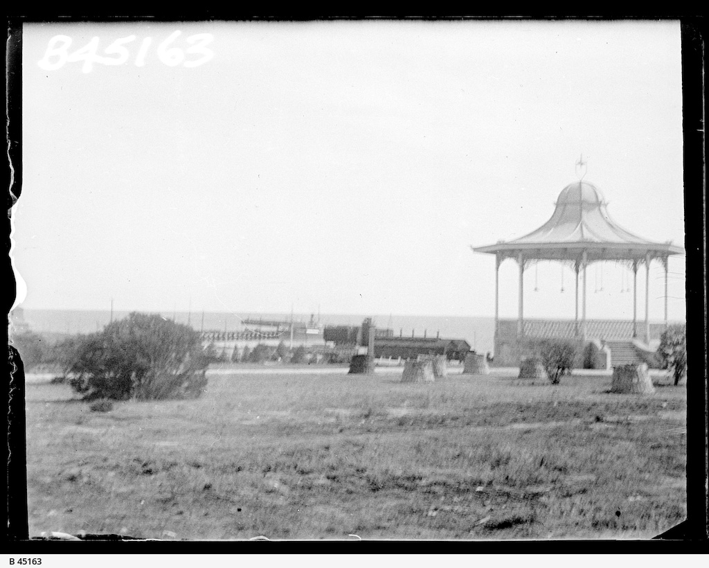 Wallaroo Jetty • Photograph • State Library of South Australia