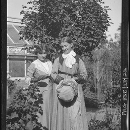 Martha White and Maud Mellor