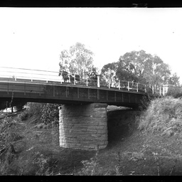 Collection of photographs taken around Adelaide by Theo Bachmann