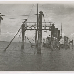 Colin James Ellis, World War II photograph album, Darwin.