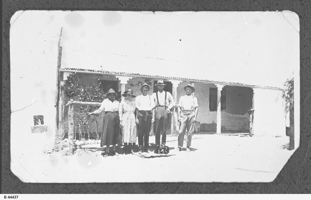 Old Roxby Downs Homestead (Family homestead) • Photograph • State
