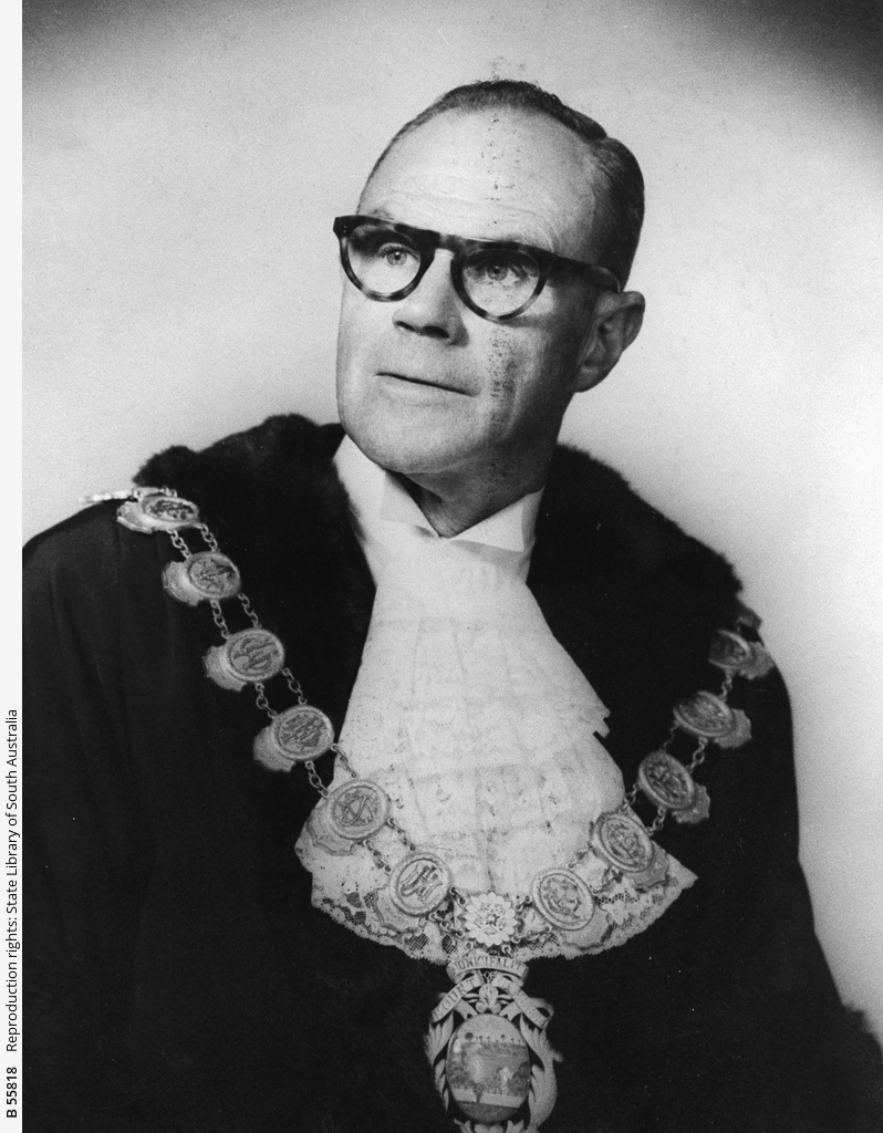 Hugh Marks, Mayor of Mount Gambier • Photograph • State Library of