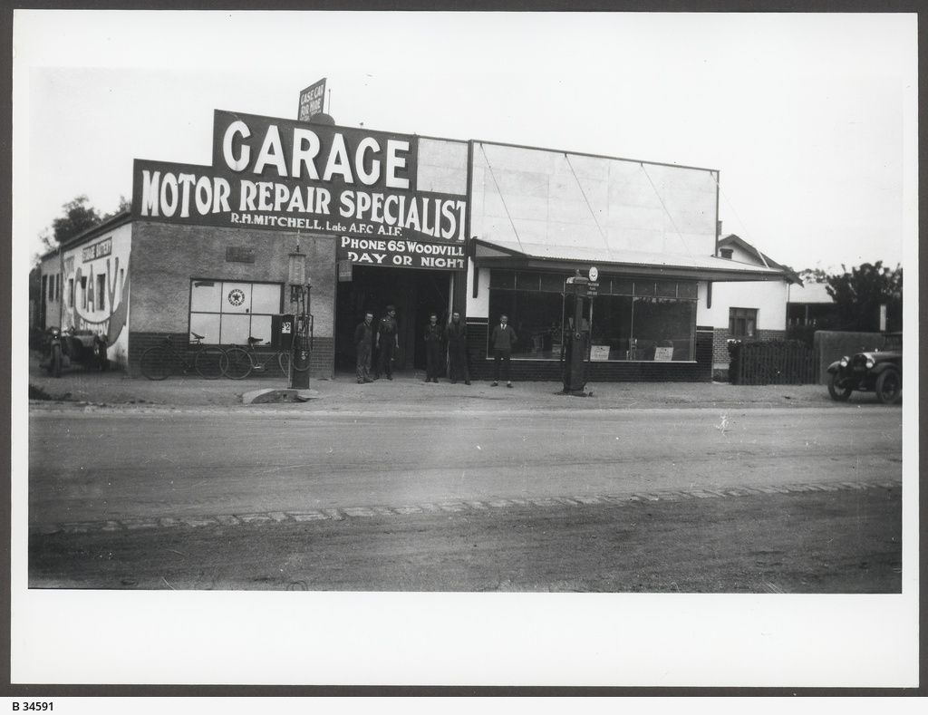 Mitchell's Garage, Woodville • Photograph • State Library of South