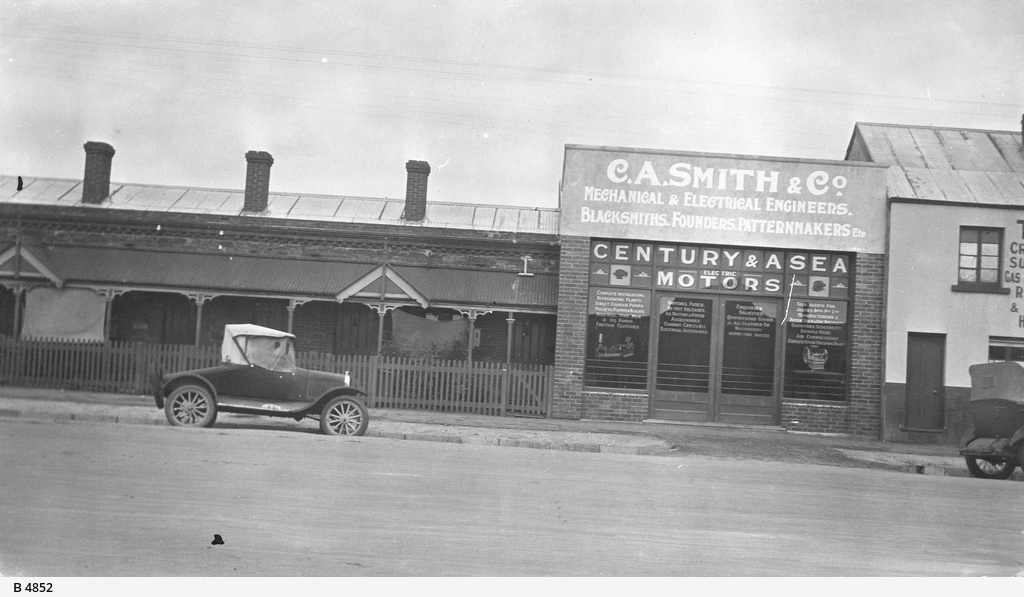 Sturt Street, Adelaide • Photograph • State Library of South Australia