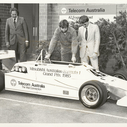 Photographs relating to Messenger Press : cars