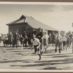 Crowd watching relay race at Ungarra School.