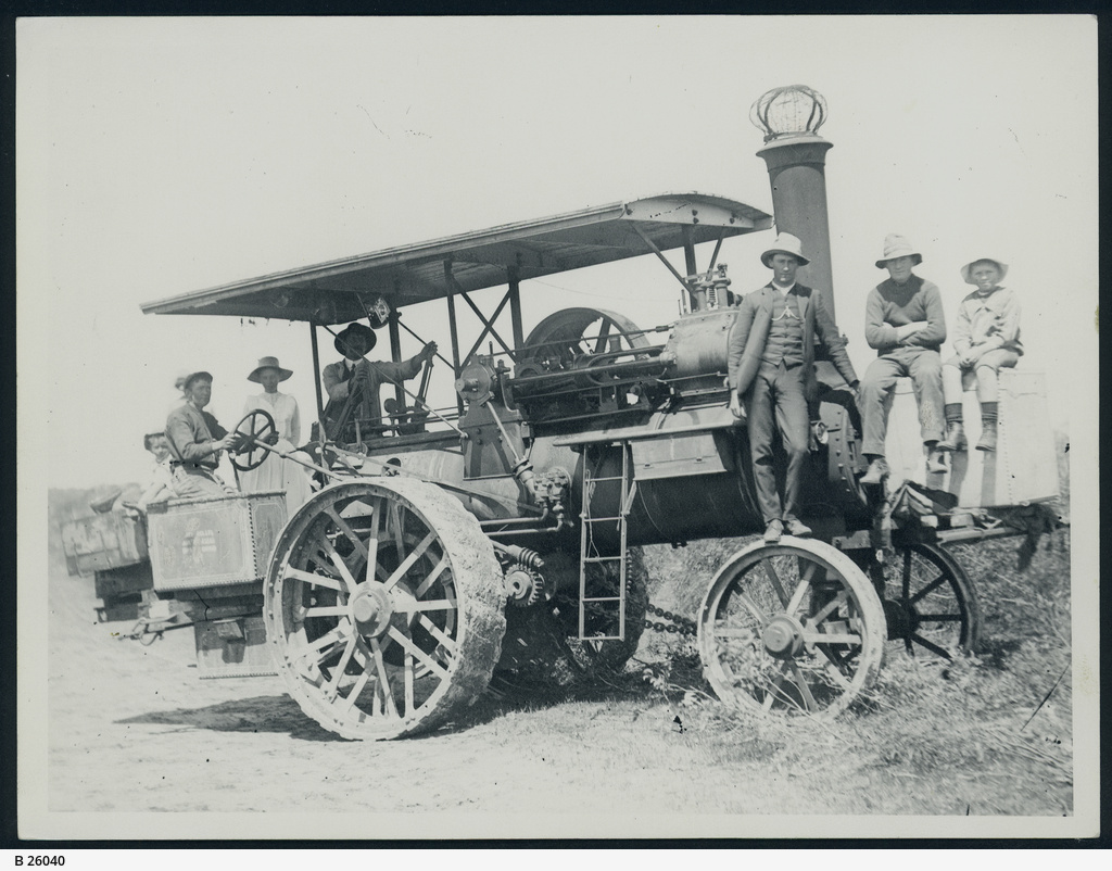 First steam tractor in Mallee • Photograph • State Library of South