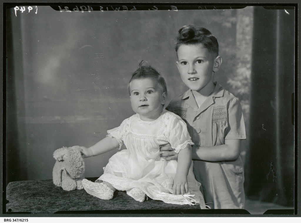 Lewis children • Photograph • State Library of South Australia