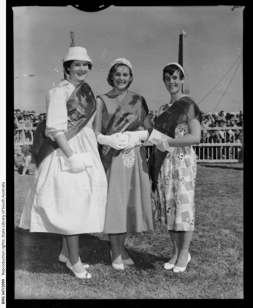 Port MacDonnell Regatta • Photograph • State Library of South Australia