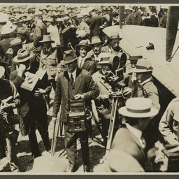 Press at Mascot.