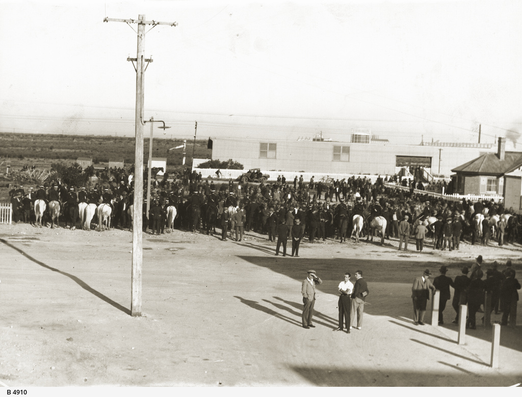 Waterside Workers' Strike • Photograph • State Library of South Australia