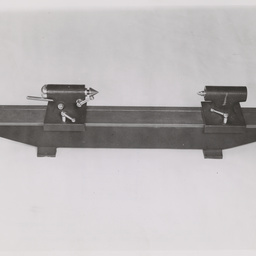 Bench centres.