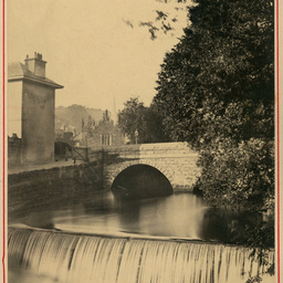 Weir head