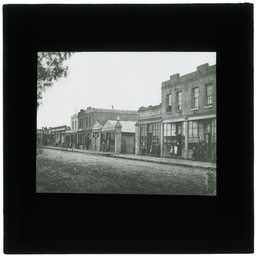 Development of Adelaide 1839-1914: series of lantern slides.