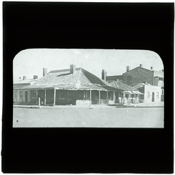 Development of Adelaide 1839-1914: series of lantern slides.