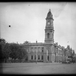 Collection of photographs taken around Adelaide by Theo Bachmann