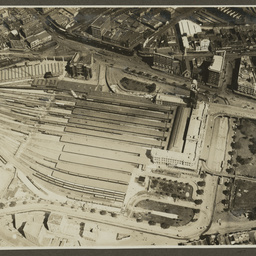Aerial view of Sydney railway station.