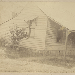Robert Davenport family album
