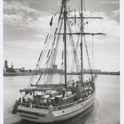 Photographs of public events and sites around Glenelg and the south-western suburbs of Adelaide