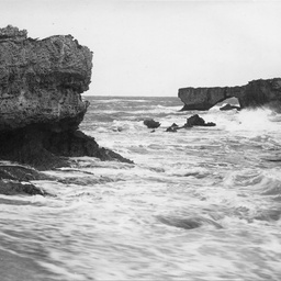 Doorway Rock, Robe