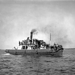 The S.S.'Defiance' at sea off Port Adelaide, South Australia