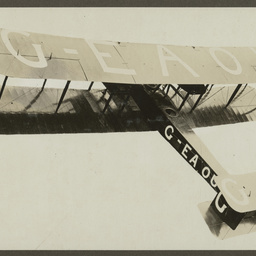 Vickers Vimy in flight.