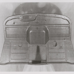Sedan dash and toe panel.