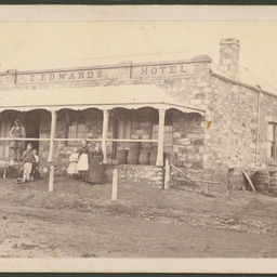 Manoora Hotel