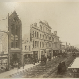 Adelaide and the Adelaide Hills: album of views