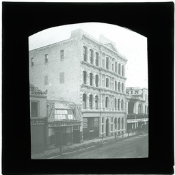 Development of Adelaide 1839-1914: series of lantern slides.