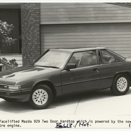 Photographs relating to Messenger Press : cars