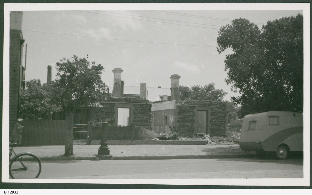 Hurtle Square • Photograph • State Library of South Australia