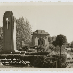 Colin James Ellis, World War II photograph album, Darwin.