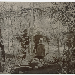 Family in arbor