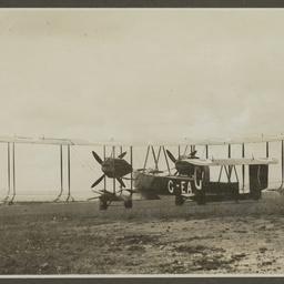 Vickers Vimy in field.