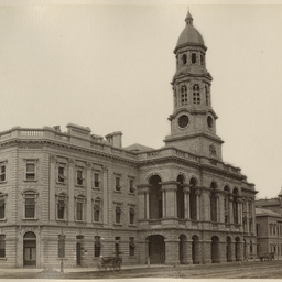 Adelaide and the Adelaide Hills: album of views