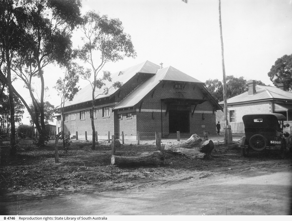 Memorial Hall, McLaren Flat • Photograph • State Library of South Australia