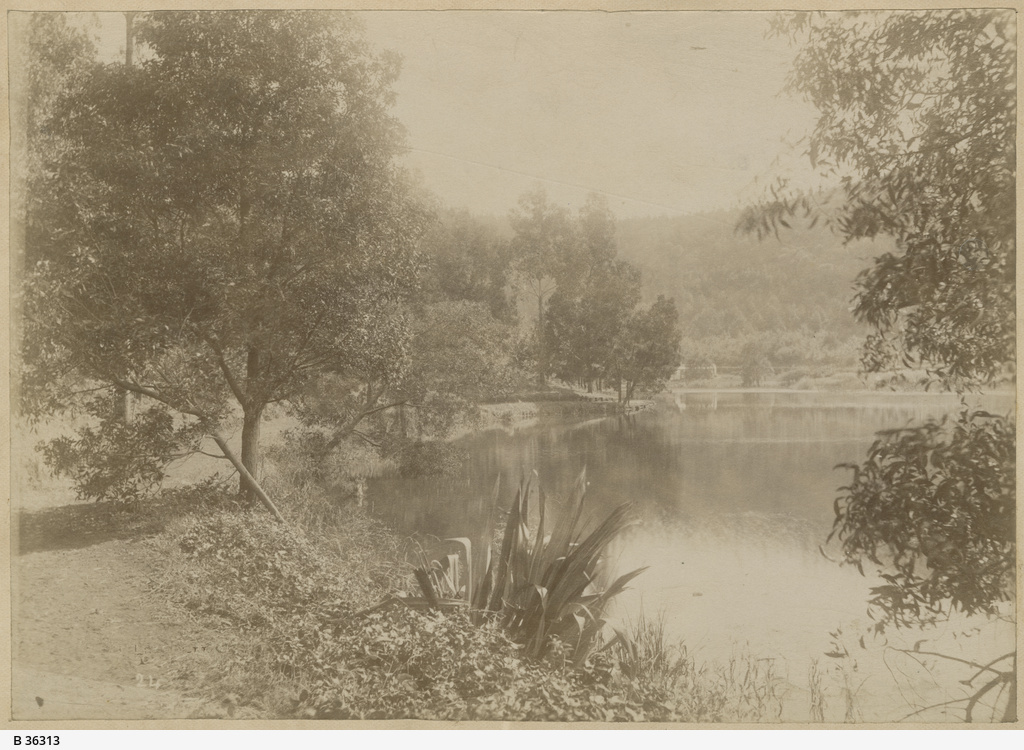 Mount Gambier Lakes • Photograph • State Library of South Australia