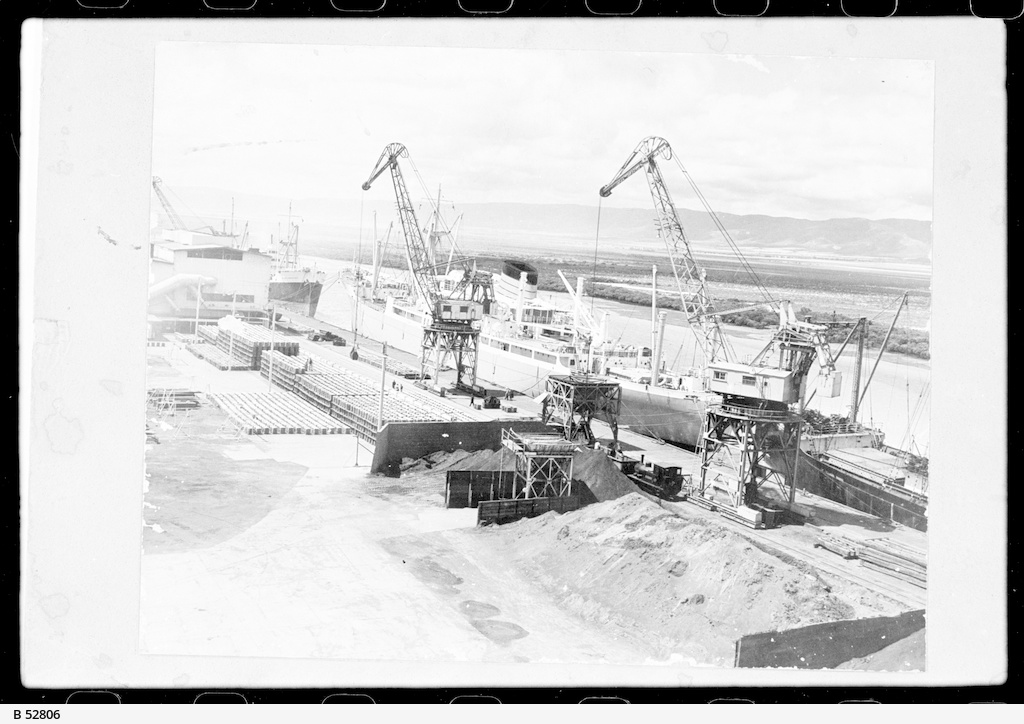 Port Pirie • Photograph • State Library of South Australia