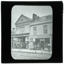 Development of Adelaide 1839-1914: series of lantern slides.