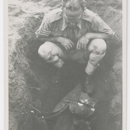 Colin James Ellis, World War II photograph album, Darwin.