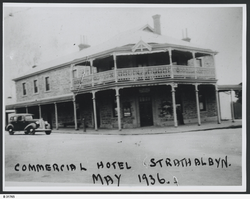 Commercial Hotel, Strathalbyn • Photograph • State Library of South Australia