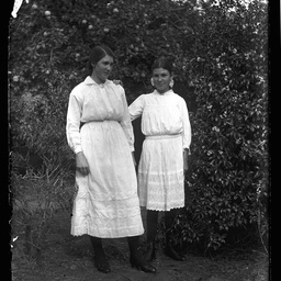 Collection of photographs taken around Adelaide by Theo Bachmann