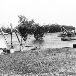 Site of Blanchetown Number 1 Lock, with derrick boat and P.S. Captain Sturt