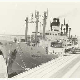 Photographs relating to Messenger Press : Boats, ships and yachts
