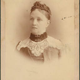 Mrs Joseph Stear Cole